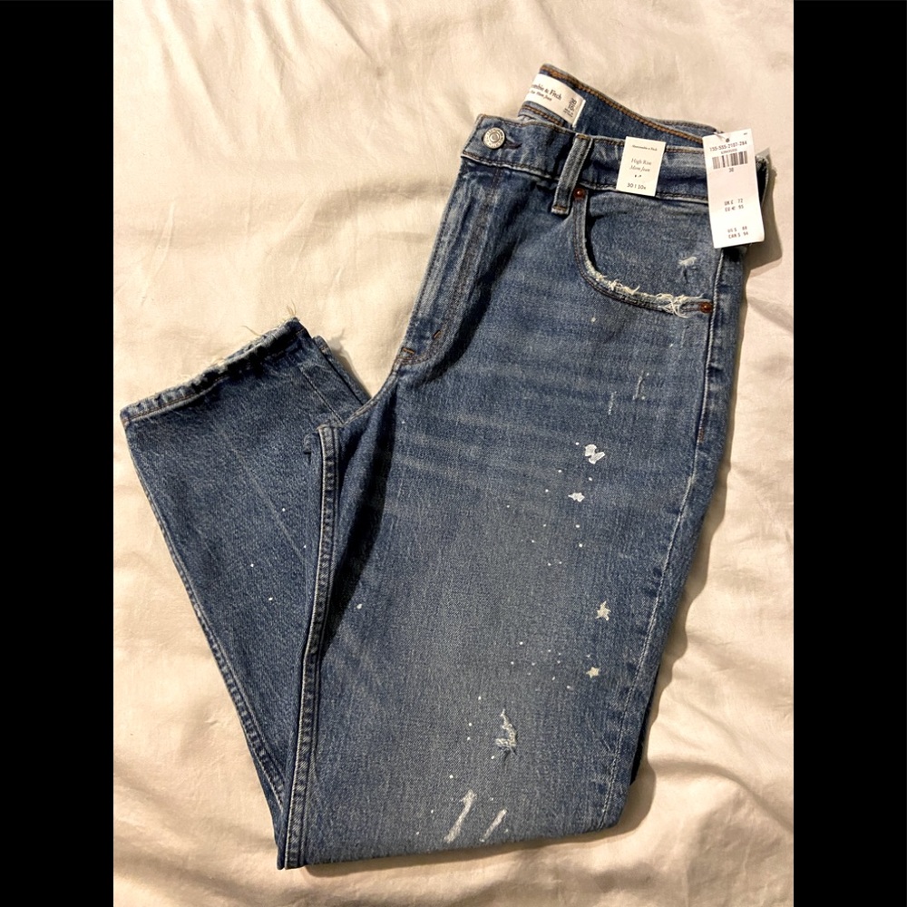 Mom jeans